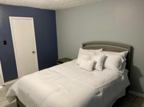 Una Recámara Cómoda y Privada en Atlanta